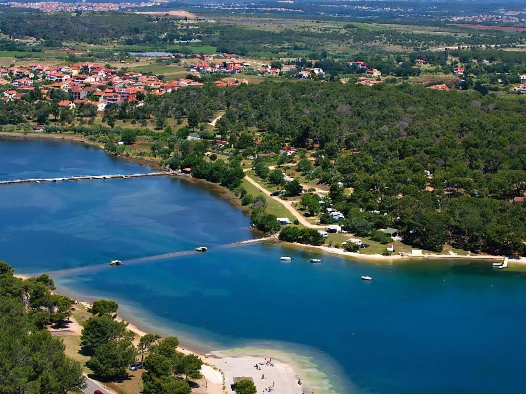 Strandhaus Ive Mit Whirlpool Und Schwimmbad *