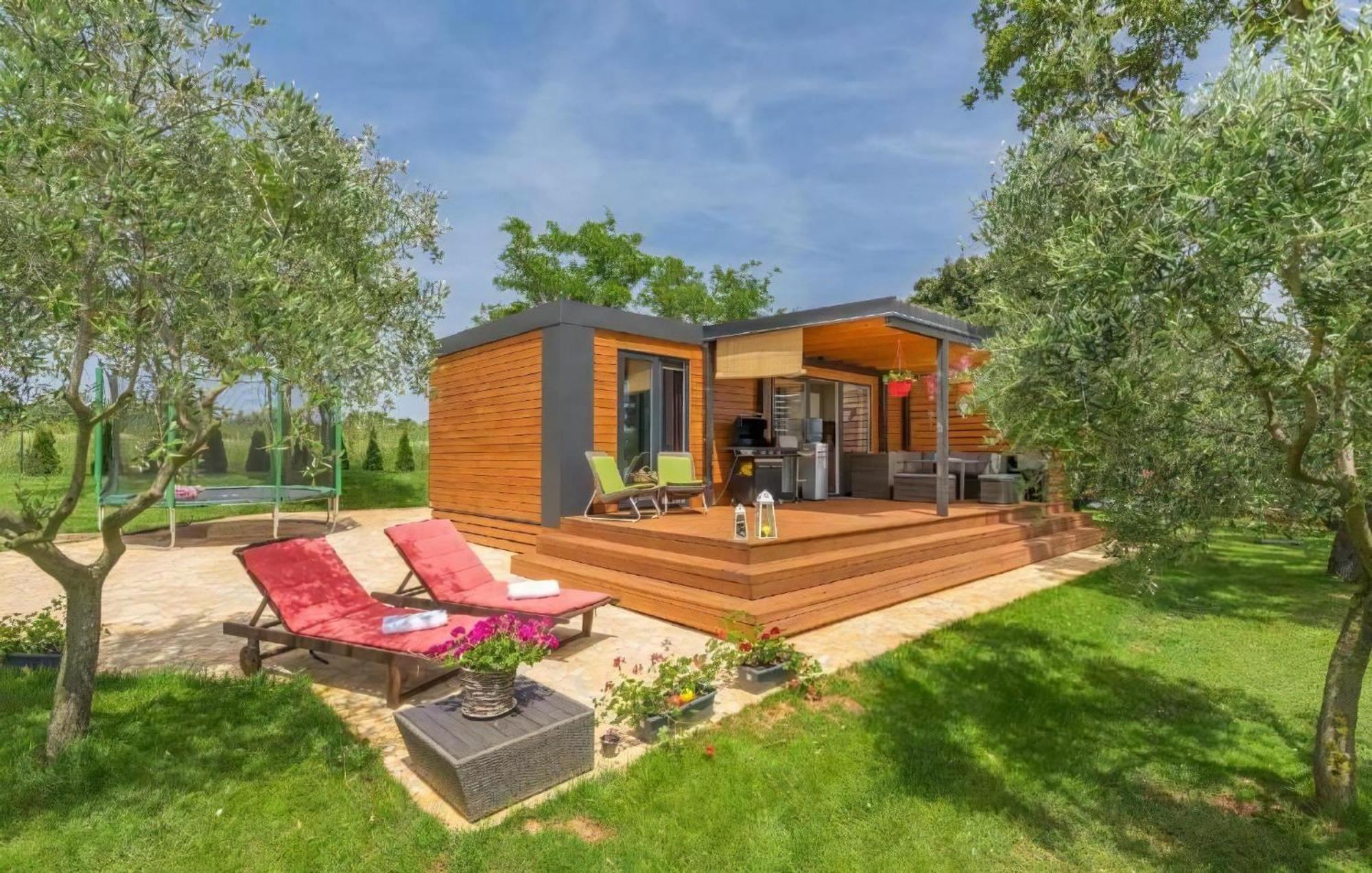 Strandhaus Ive Mit Whirlpool Und Schwimmbad *