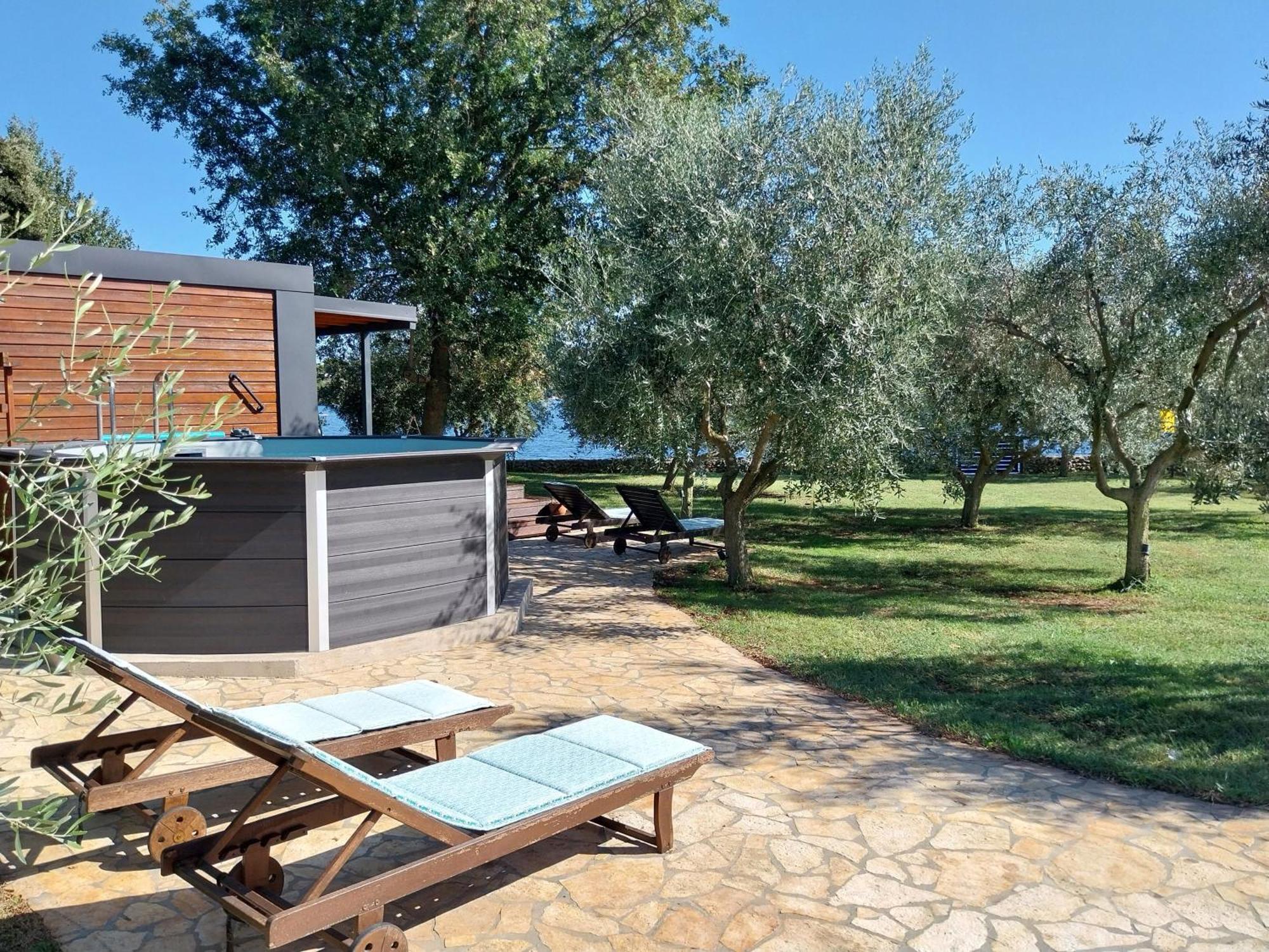 Strandhaus Ive Mit Whirlpool Und Schwimmbad *